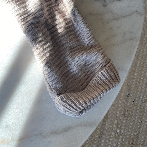 H&M 3/4 sleeve sweater - Picture 4 of 7